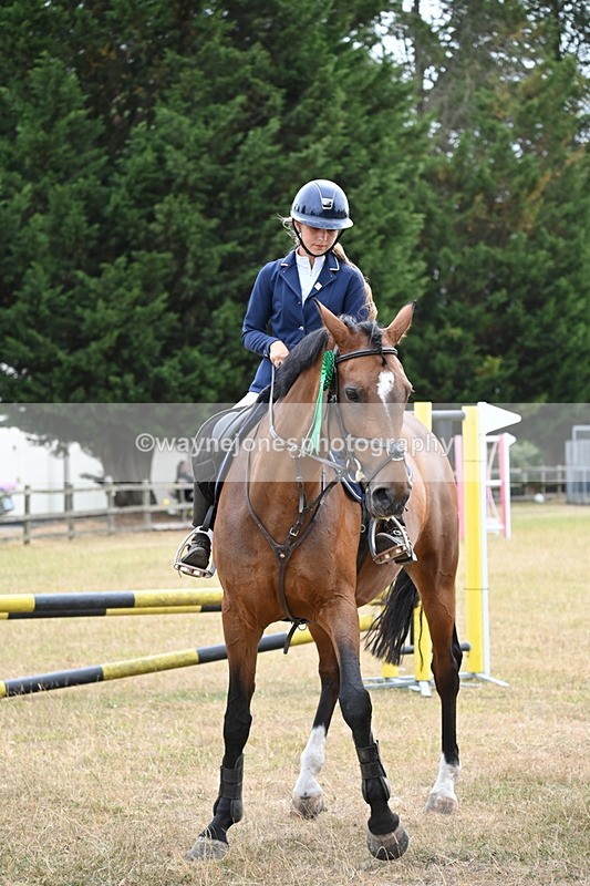 WJ6_0983 - Class 14 Intermediate Jumping 75cm