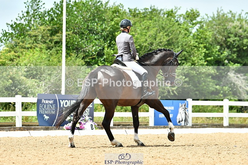 230701A-142226-06732 - Cls 11 Medium 73