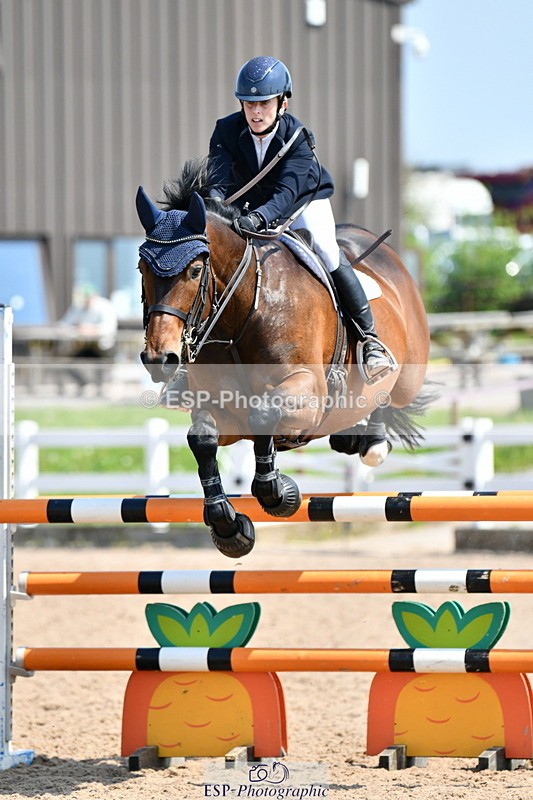 240512A-120000-18016 - Cls 40 Discovery Second Round Jump Off and Pres