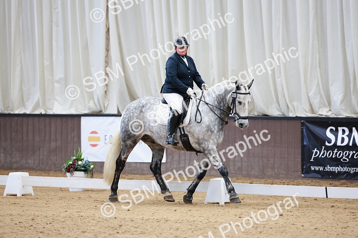 SBM_007095 - Class 6b - Novice 6 - 8.56-9.24