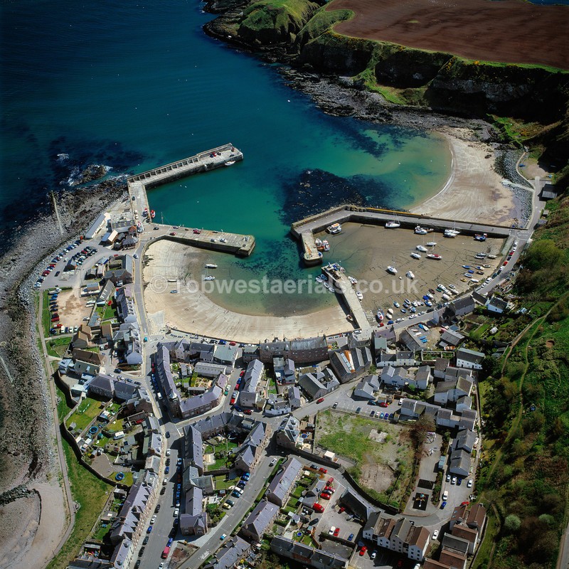 aerial pictures of Scottish east coast coastline coastal fishing towns villages tourist attractions of Scotland