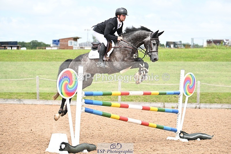 250611-140750-00786 - Cls 6 Snr Foxhunter & 1.20m Open