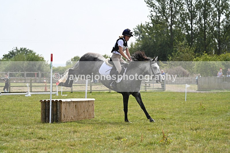 WJ7_6830 - 60cm XC Time 12:55 to 13:19