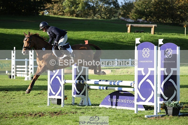 231022-152908-29803 - 446-WANDALUST-Lizzie.Luxton-TrotUp+SJ