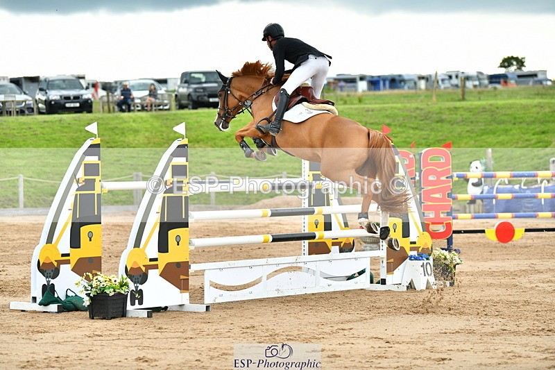 230720A-161059-04217 - Cls 9, 2 Star Big 1.40m Start to break