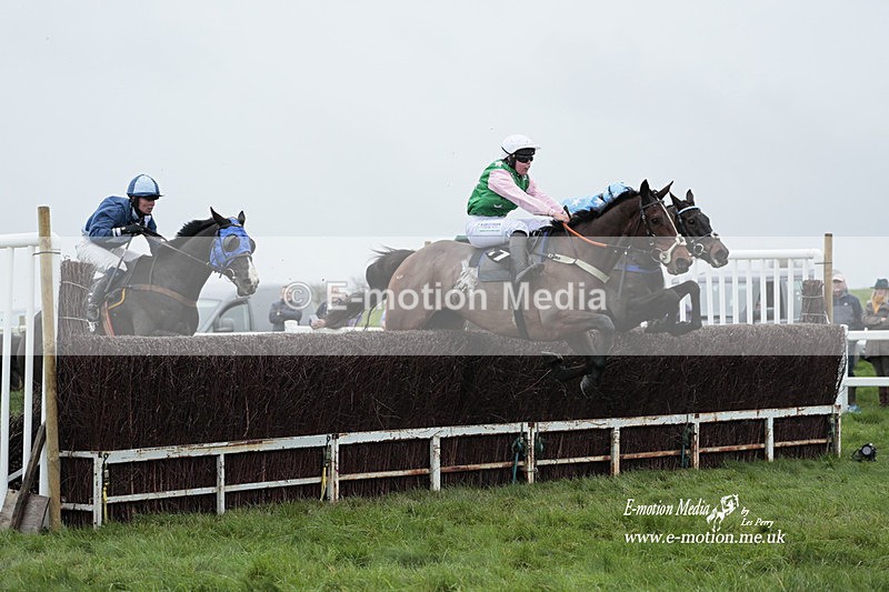 PtP 271122 575 - Hursley Hambledon Hunt Point-to-Point - Larkhill - 27/11/22