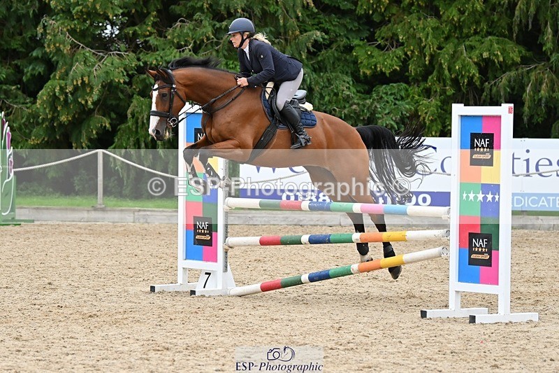 230930-170702-01533 - Cls 9 1m Club