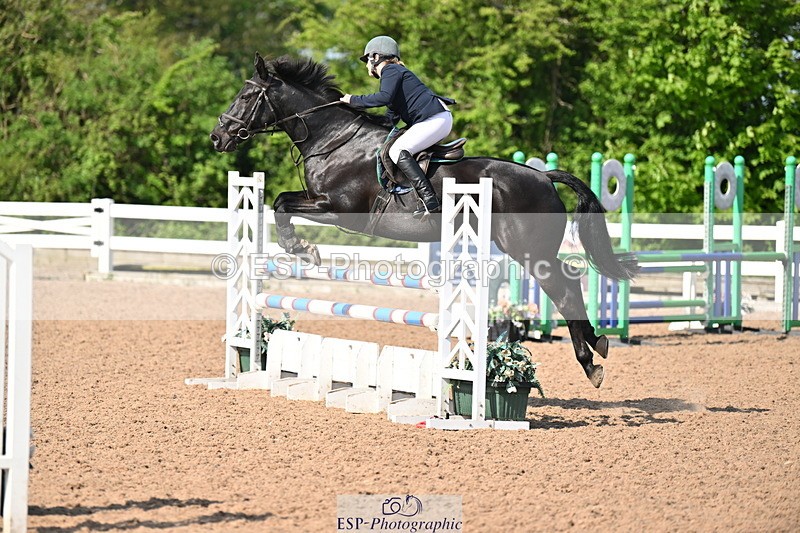 240509A-100928-00373 - Cls 1 British Novice and 90cm Open