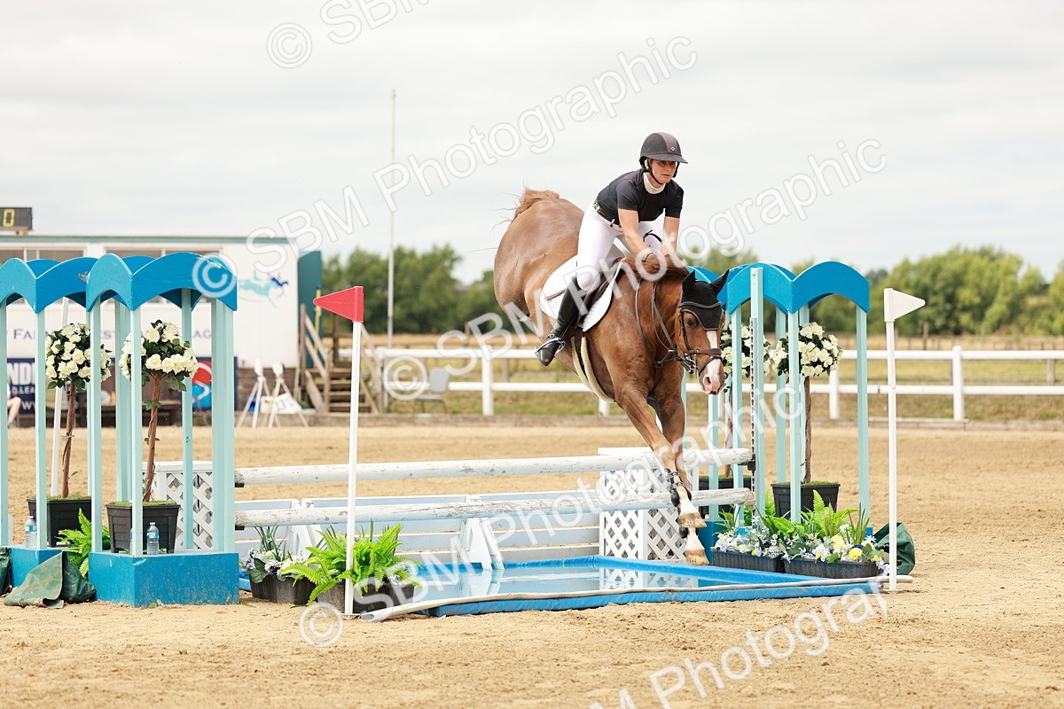SBM_017502 - Class 21 - Senior Newcomers Championship 2d Rd