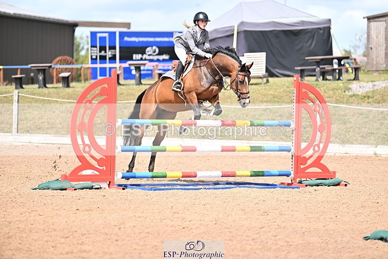 250827B-133532-00603 - Cls 4 Snr Newcomers 1.10m