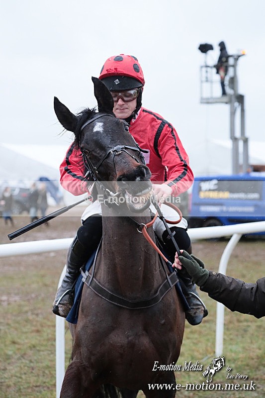 PtP 260125 833 - Cocklebarrow Point-to-Point racing with the Heythrop Hunt 26/01/25