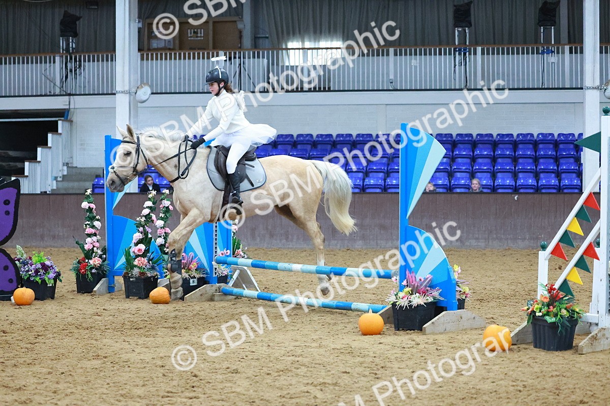 SBM_003637 - Class 4 - Pairs