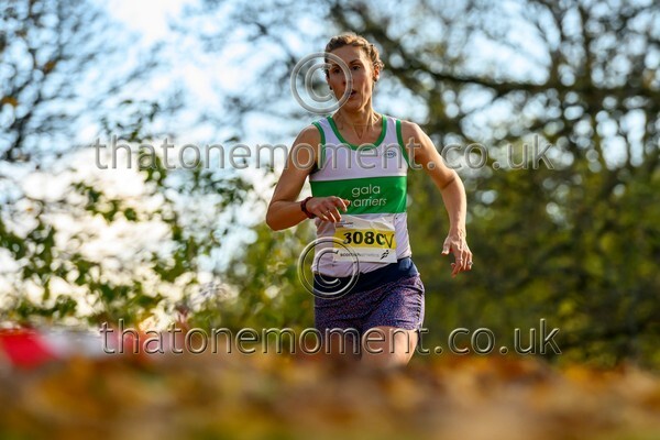 NatRel25-915601 - Senior Female Set Three