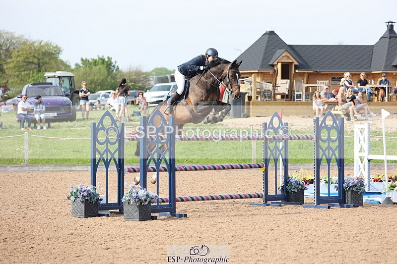 240511A-170727-15197 - Cls 38 National 1.40m Open