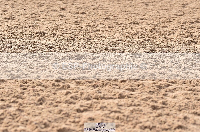 231015A-144018-08770 - Cls 26 1.05m Grand Prix