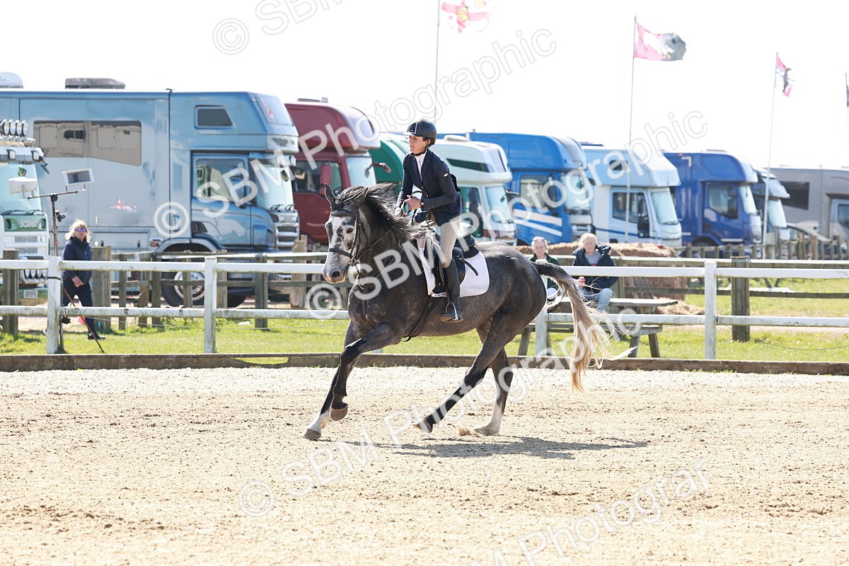 SBM_003789 - Class 16 - Senior 1.05m