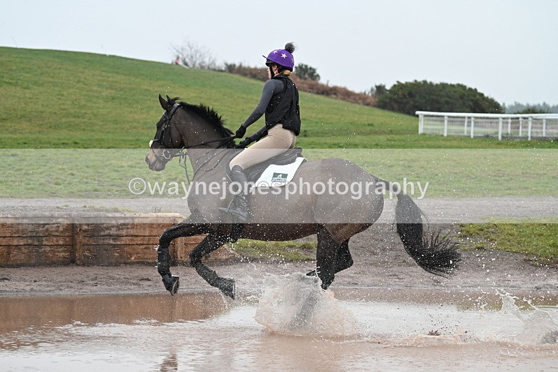 WJ7_5879 - Time 11:38 to 12:30