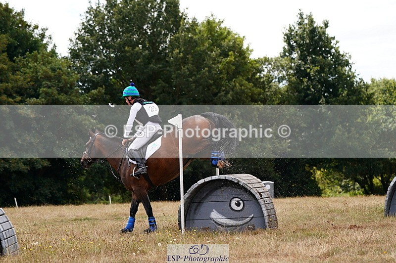 250802A-122220-03981 - A-025-Ollie.Rowlands-LOUGHAN.SILVER.SHADOW