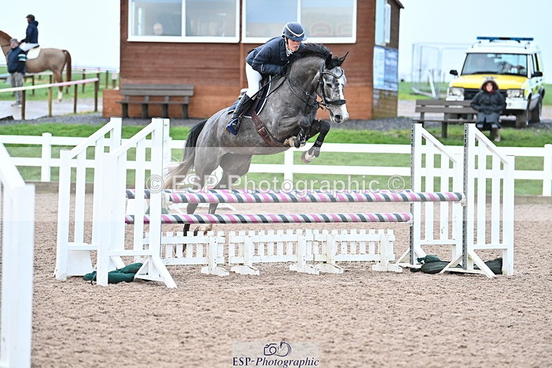 240224A-082504-02756 - Cls 9 British Novice and 90cm Open