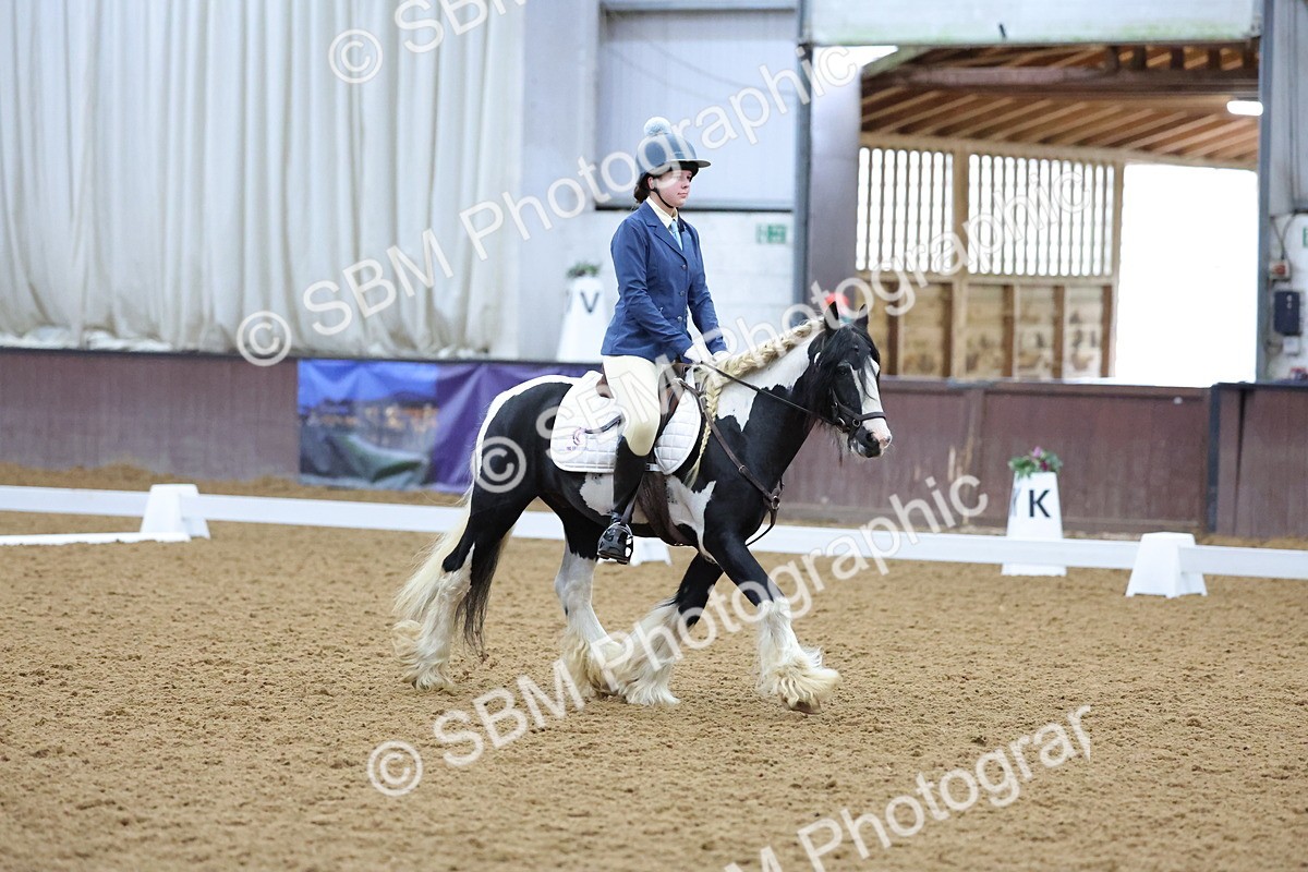 SBM_000210 - Class 2 - Intro 3 Championship - 8.51-9.47