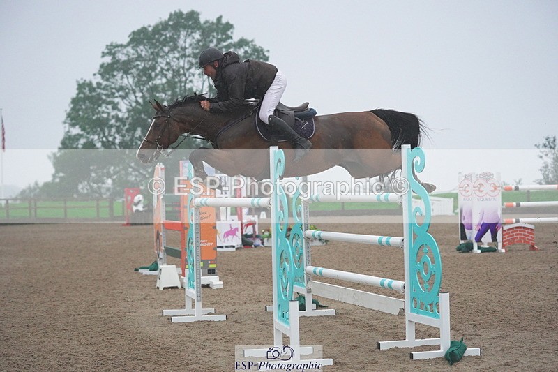 231017A-103828-06500 - Cls 26 Chard Equ Grand Prix