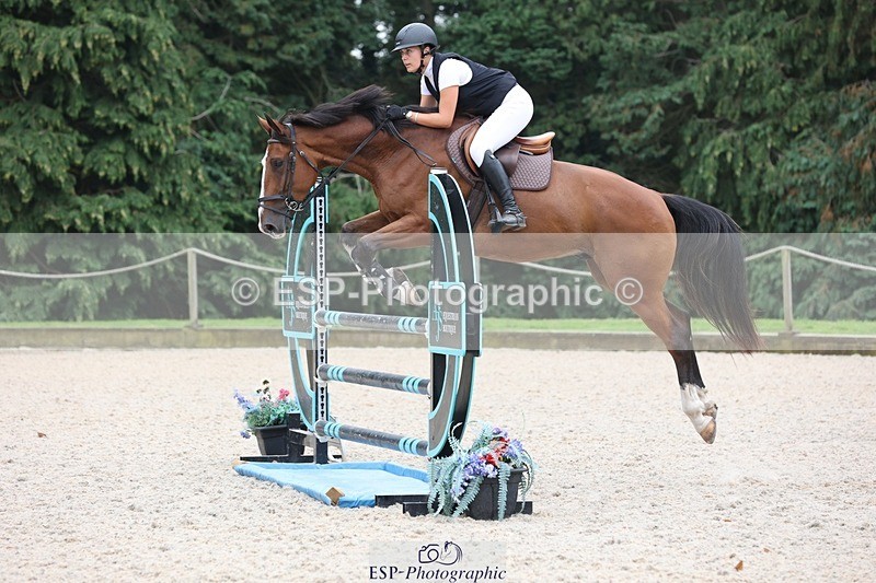 230908-165625-03054 - Cls 9 Snr Newcomers & 1.10m Open