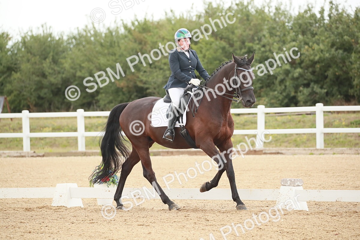 SBM_005284 - Class 4 - Medium 6 - 14.40-15.28