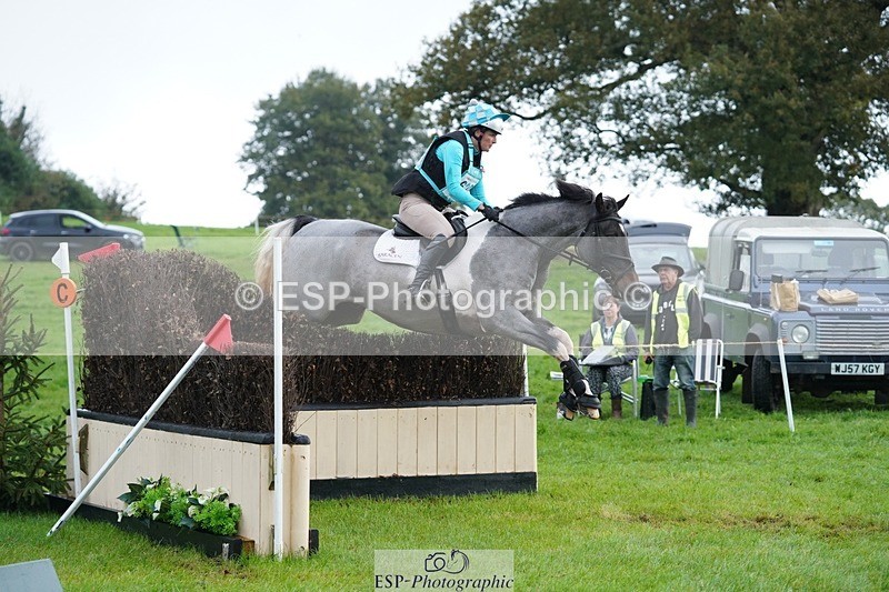 231021-101028-13696 - 622-CRAFTY.WIZARD-Heather.Urquhart-SC+XC