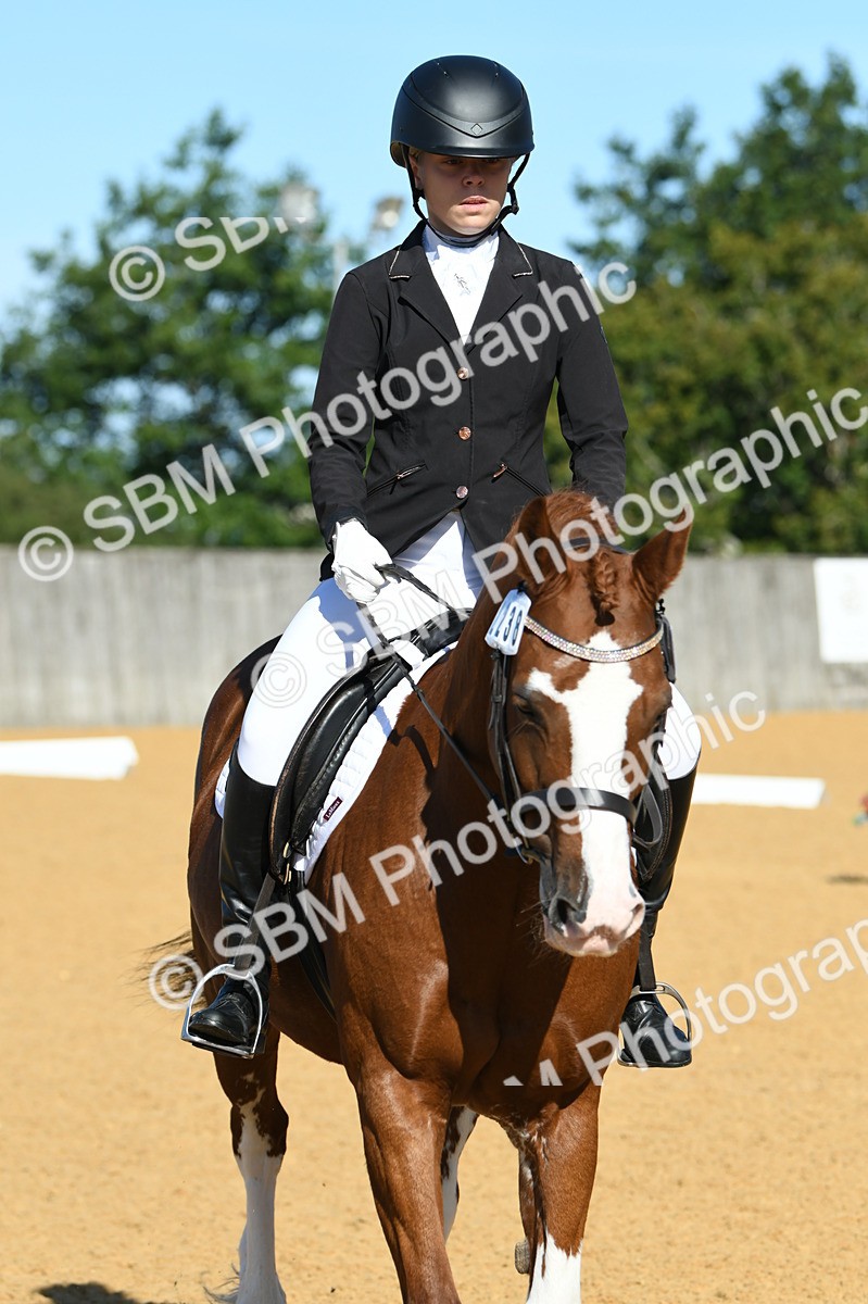 SBM_18036 - D4 - Small Tour Championship - Intro B