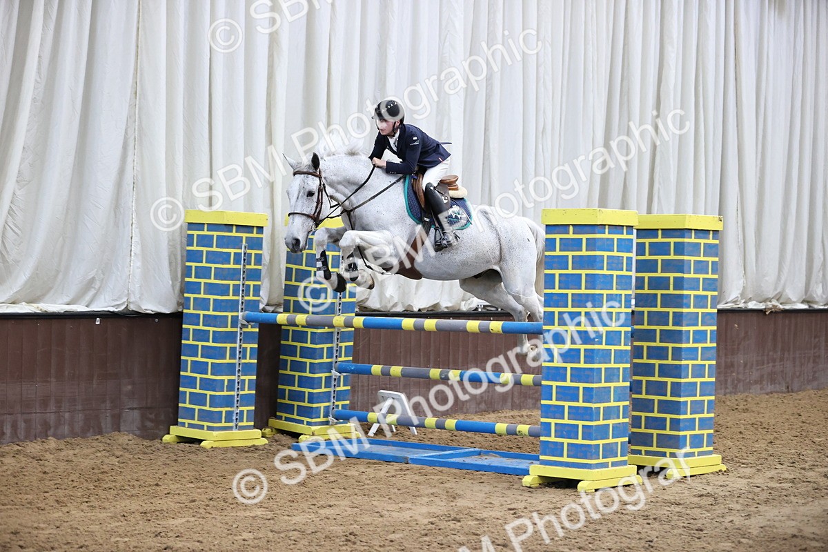 SBM_001731 - Class 4 - Senior Newcomers - 1.10m Open