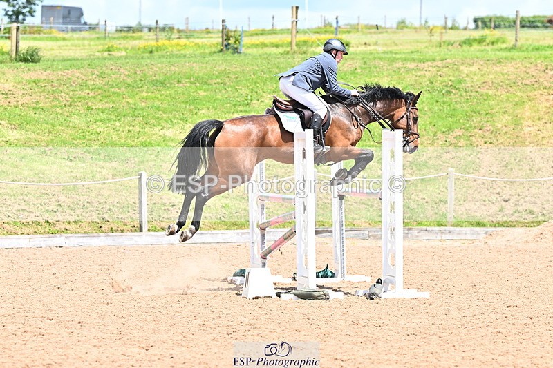 240608A-131039-02492 - Cls 4 Snr Newcomers and 1.10m Open