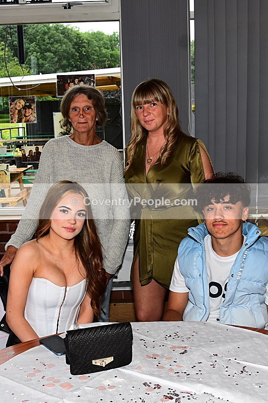 COU-043 - Courtney's 21st