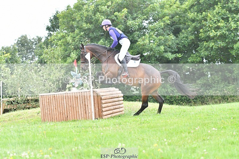 240803-115022-03360 - 011-Taggy_Forester-Bennett-SEEK_INDI