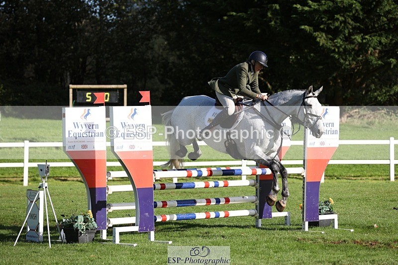 231022-111938-25103 - 624-CORRIEVIEW.OSCAR-Jane.Rogers-TrotUp+SJ