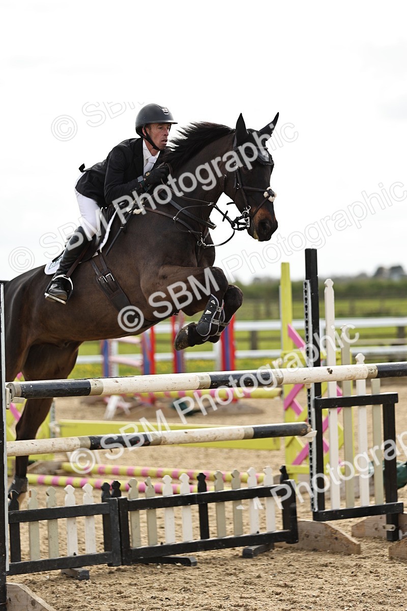 SBM_001407 - Class 5 -Senior Foxhunter - 1.20m