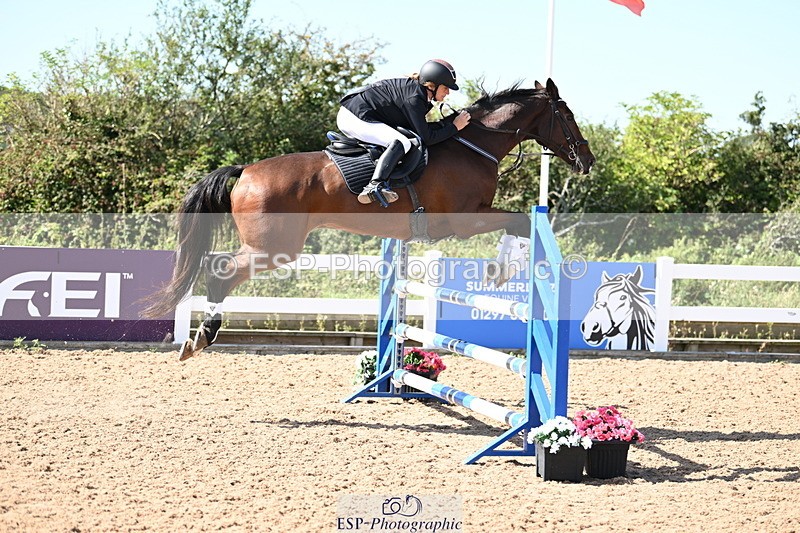 240914A-140721-07539 - Cls 24-S 1.05m Amateur Qualifier
