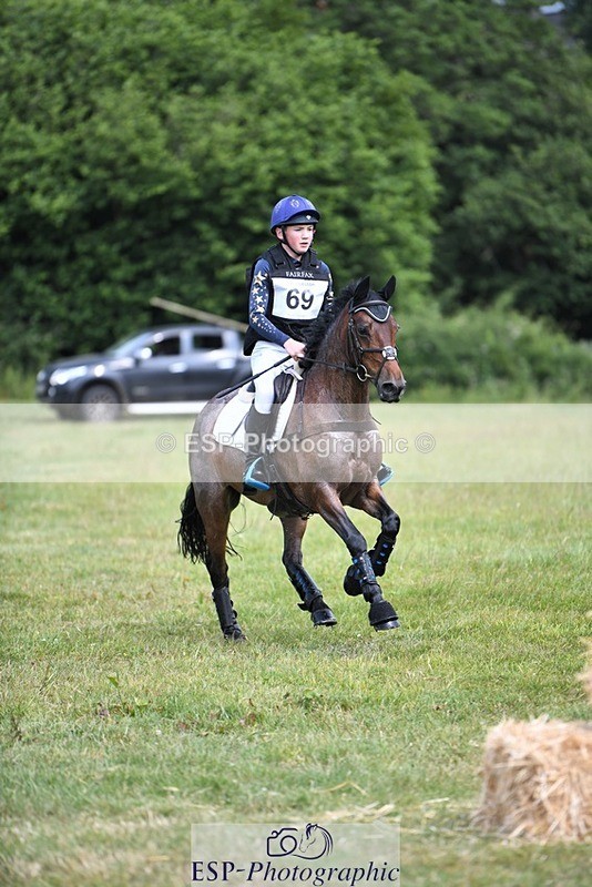 230625-111253-02008 - XC 90cm 11.00 to 12.00