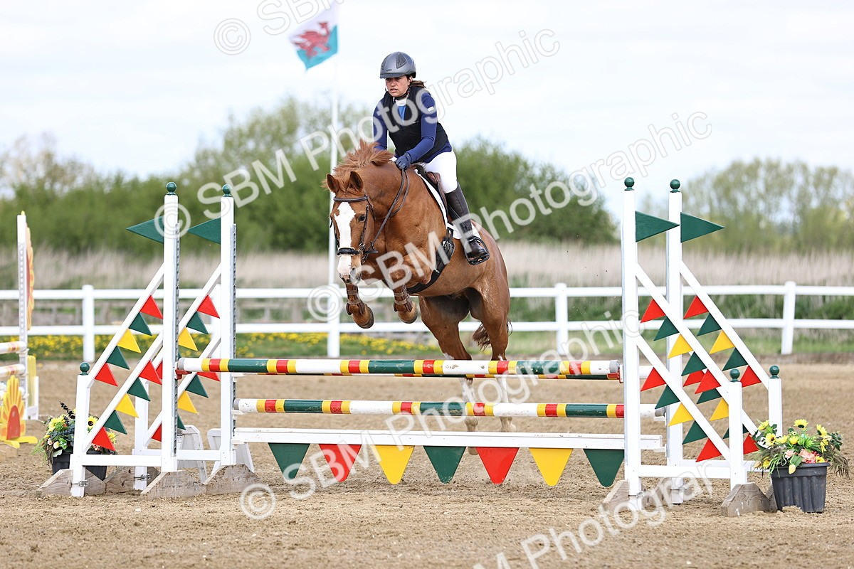 SBM_5168 - Class 9 - Senior British Novice - 90cm