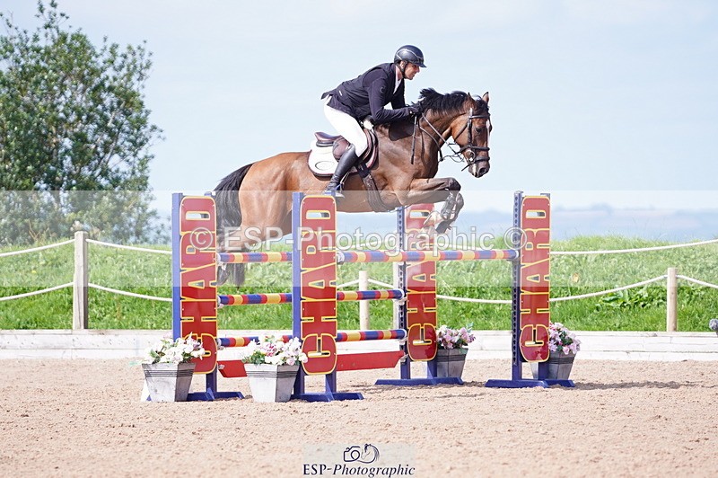 240802A-103140-03618 - Cls 15 Foxhunter