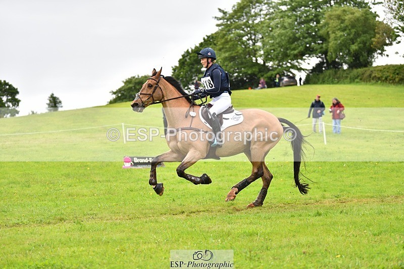 240526-133442-22601 - 418-REHY_DJ-Yasmin_Ingham