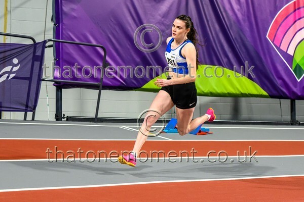 CombiMast25-915865 - Track Female Set Two