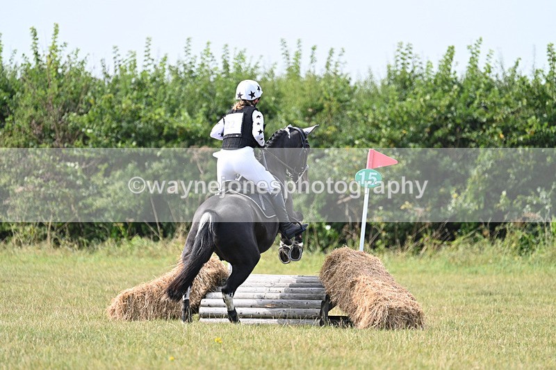 WJ7_6753 - 60cm XC Time 12:34 to 12:54