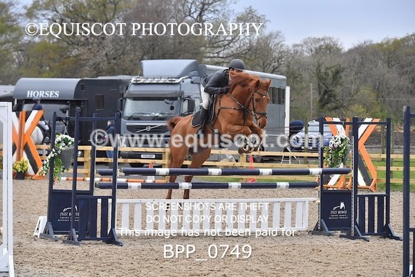 BPP_0749 - CLASS 9 SAT Senior Newcomers/ 1.10m Open