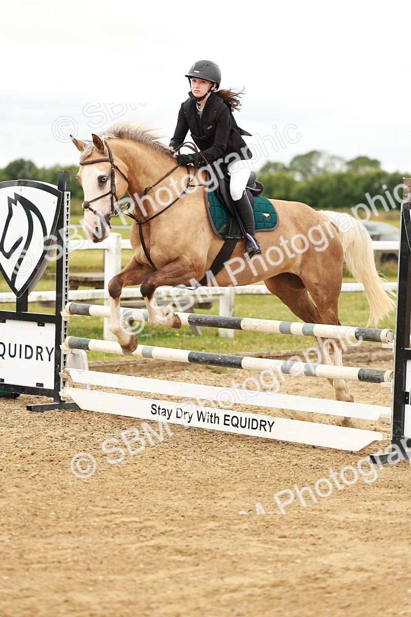 SBM_001595 - Class 9 - Senior British Novice - 90cm