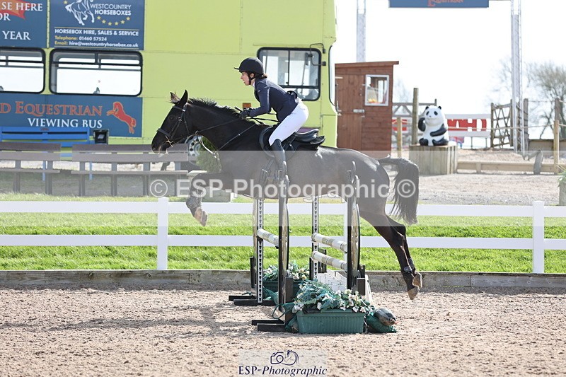 240406A-105948-02940 - Cls 20 British Novice and 90cm Open