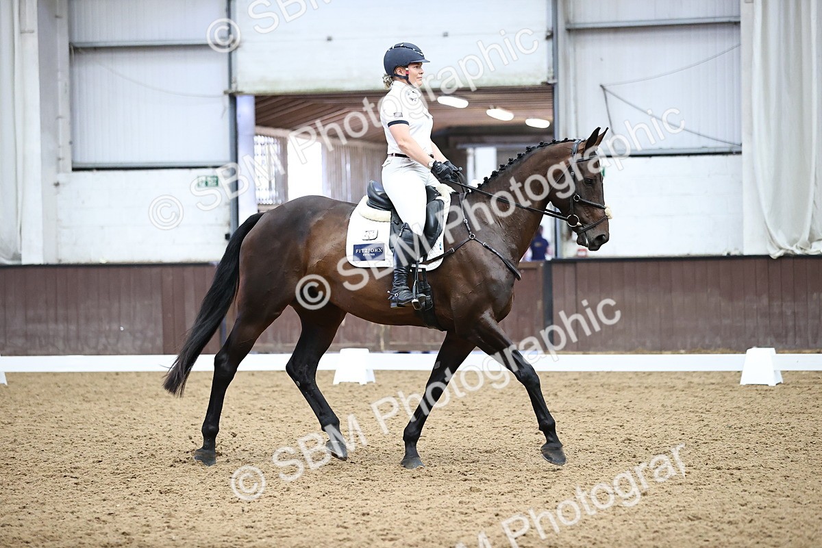 SBM_003517 - Novice 4 - 14.47-16.34