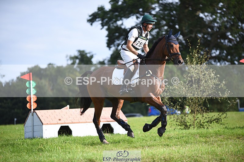 240804-180754-19632 - 759-Padraig_Mccarthy-HARTHILL_SAMBA