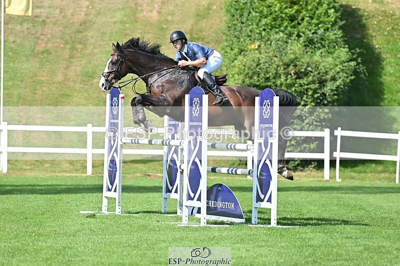 230909-122617-05468 - Cls 11 Snr Foxhunter & 1.20m Open