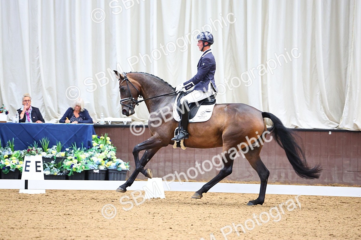 SBM_005336 - Class 5 - Novice 6 - 9.30-10.33