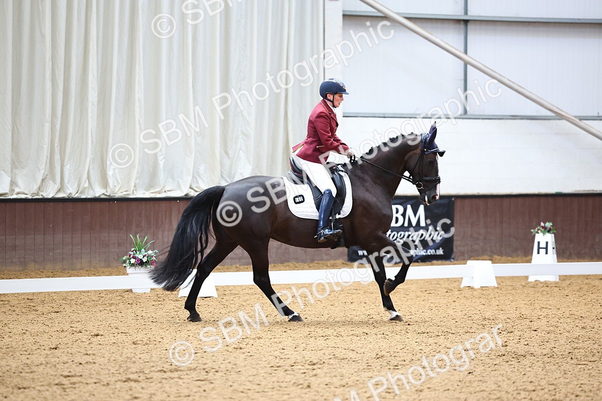 SBM_005623 - Class 5 - Novice 6 - 9.30-10.33